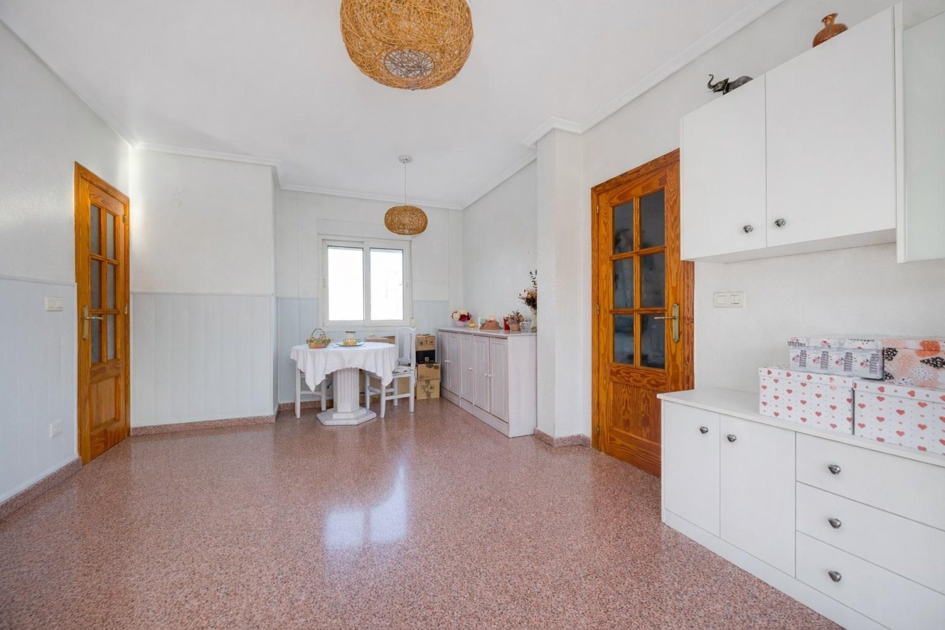 Resale - Apartamento -
Torrevieja - Parque de Las Naciones