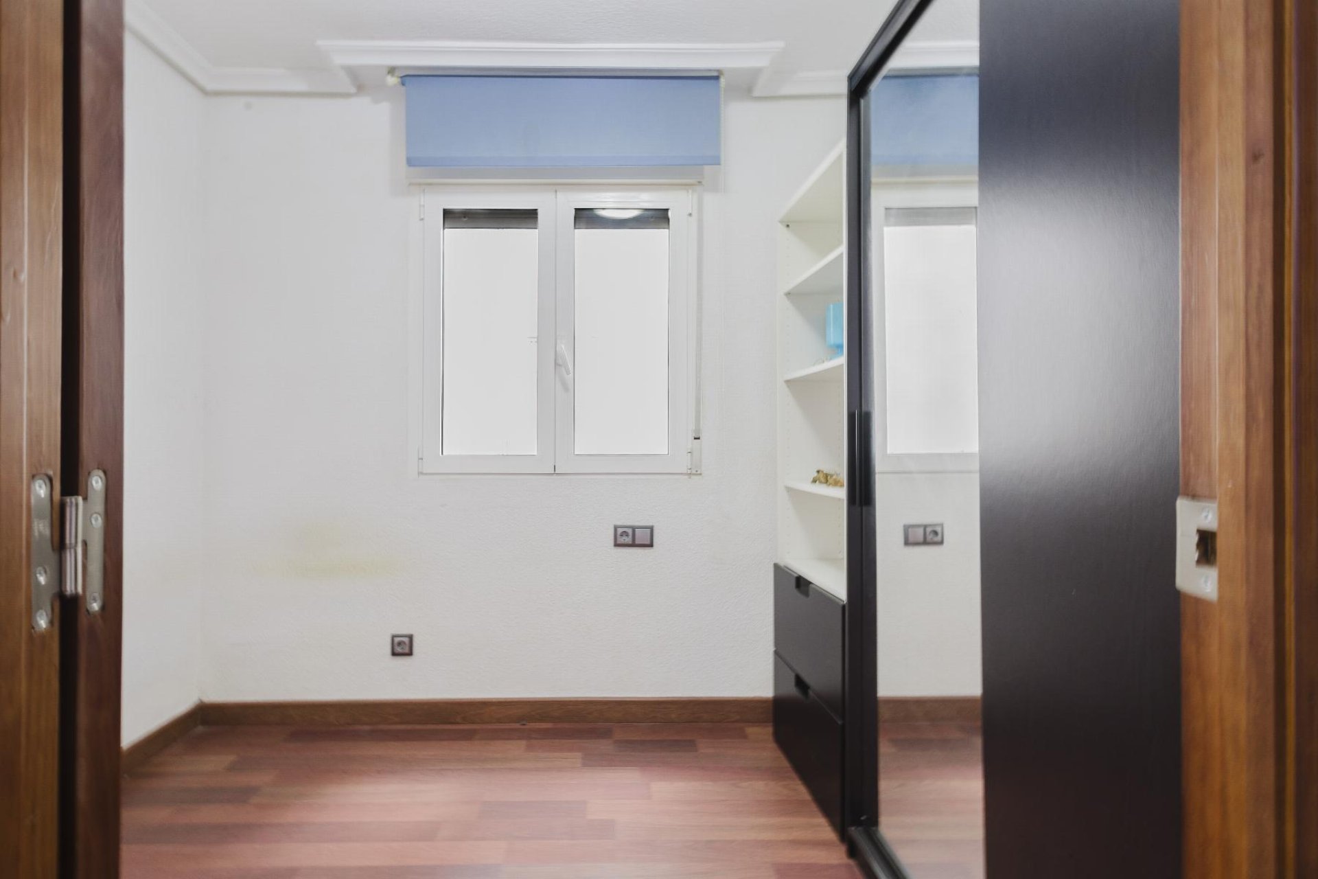 Resale - Apartamento -
Torrevieja - Playa del Acequión