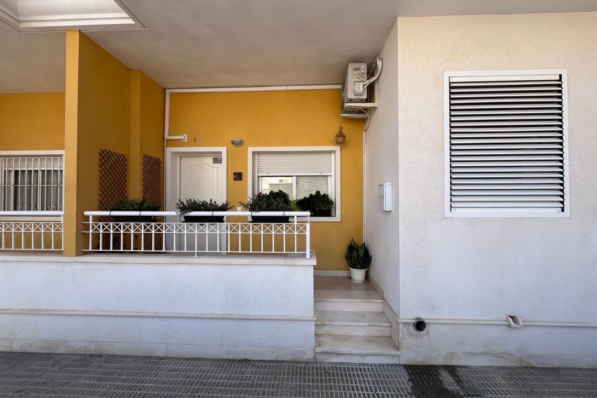 Resale - Apartment -
Almoradí