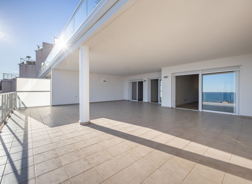 Resale - Apartment -
Altea