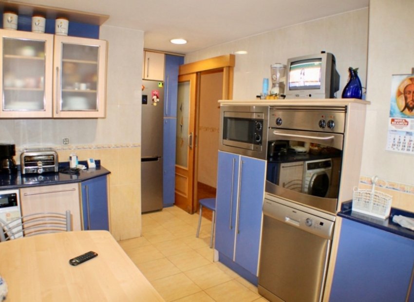 Resale - Apartment -
Benidorm - Colonia Madrid