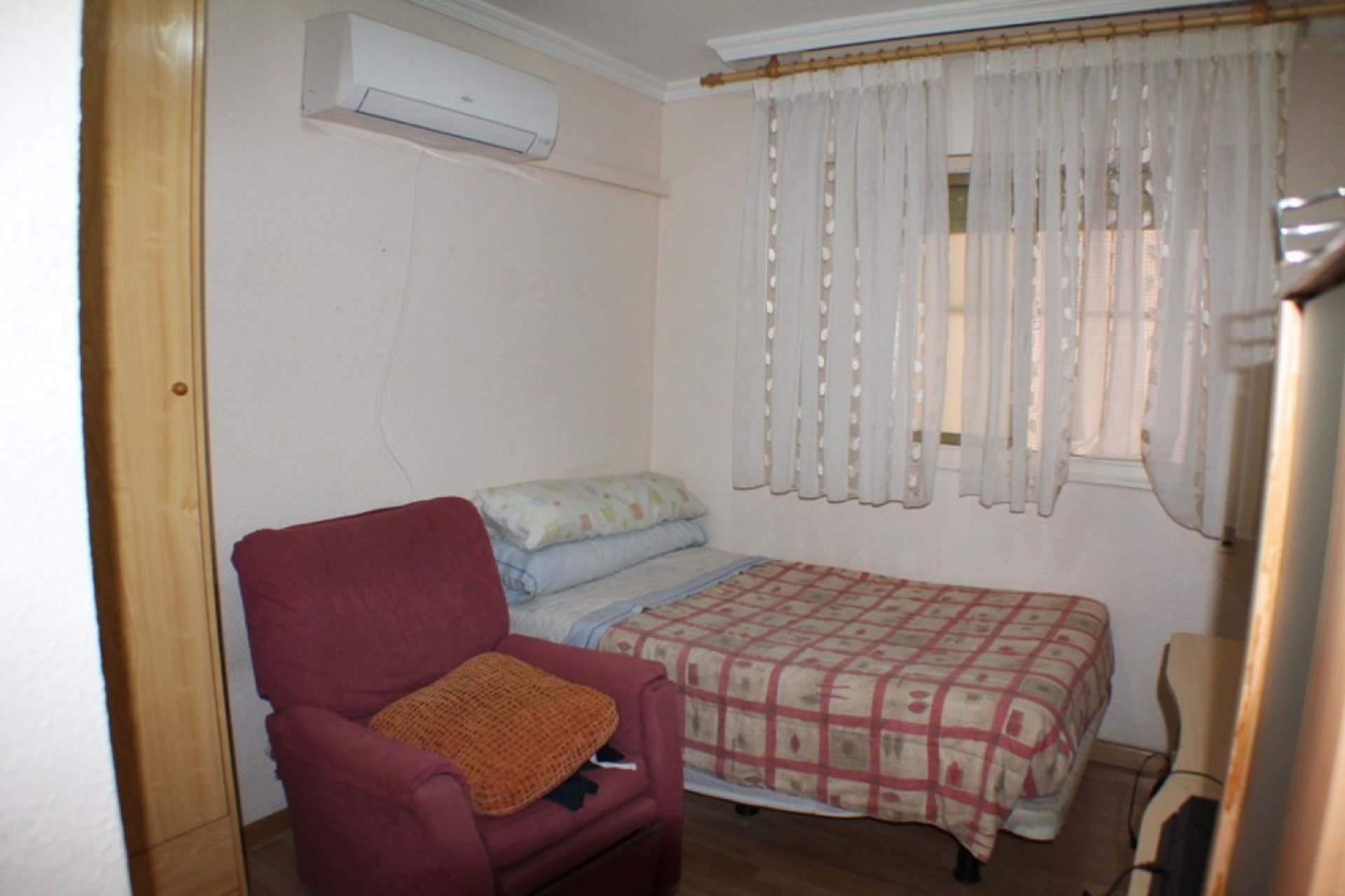 Resale - Apartment -
Benidorm - Colonia Madrid