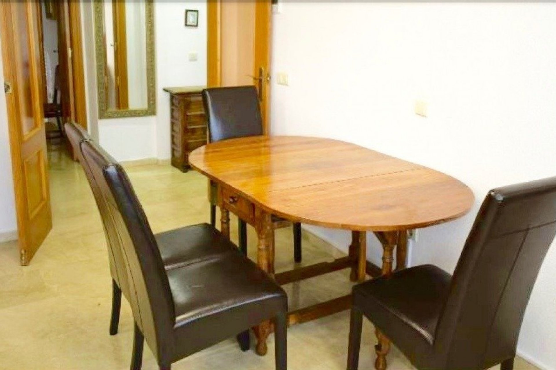 Resale - Apartment -
Benidorm - Levante