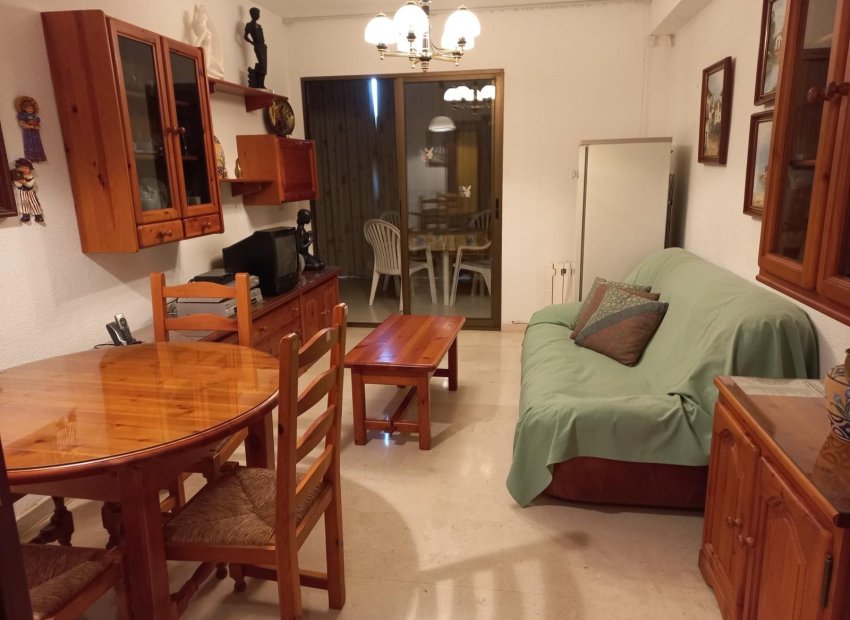 Resale - Apartment -
Benidorm - Levante