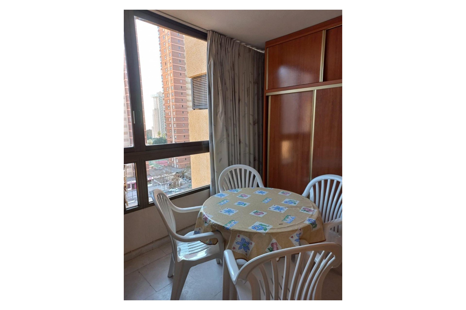 Resale - Apartment -
Benidorm - Levante