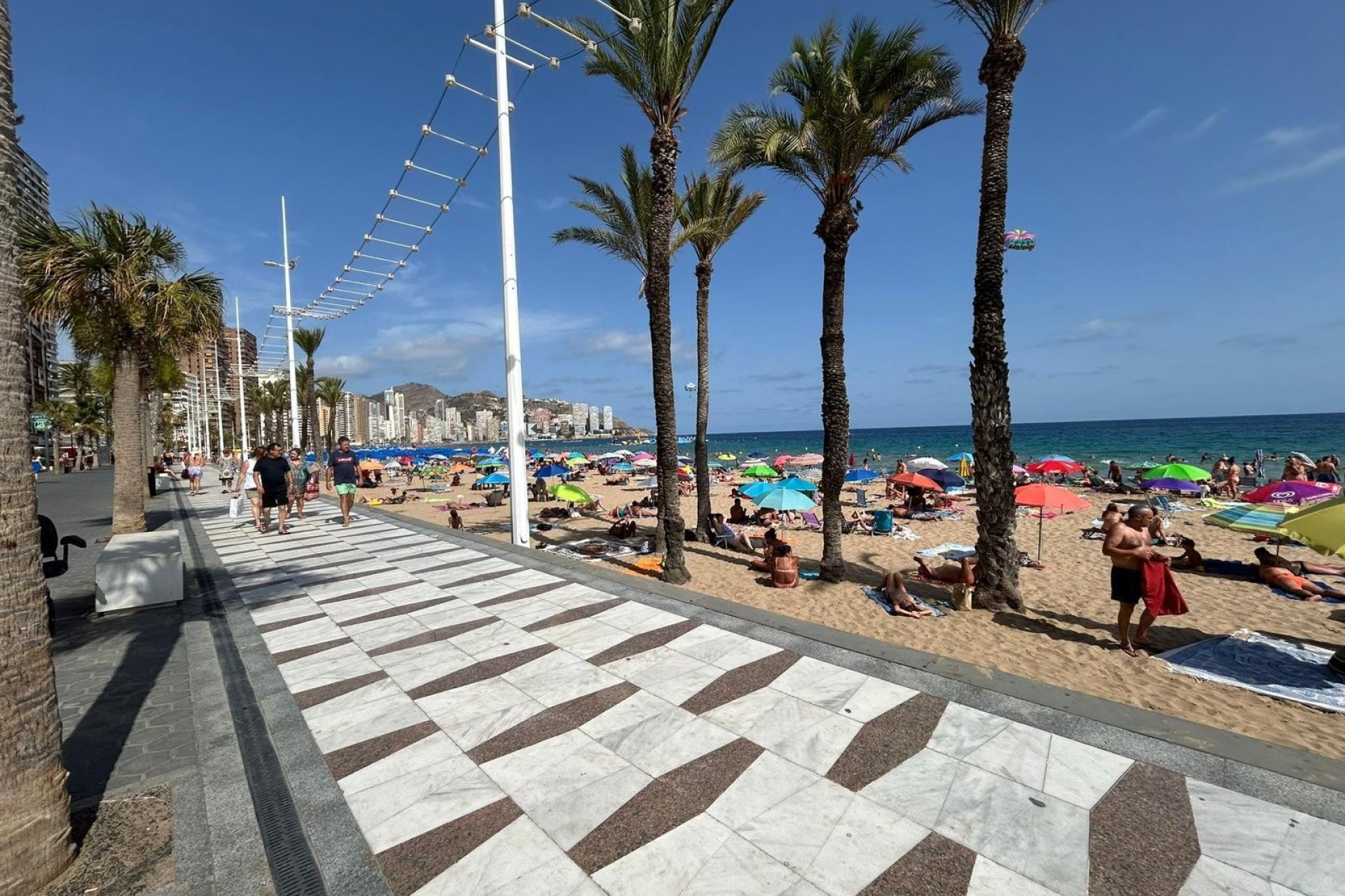 Resale - Apartment -
Benidorm - Levante