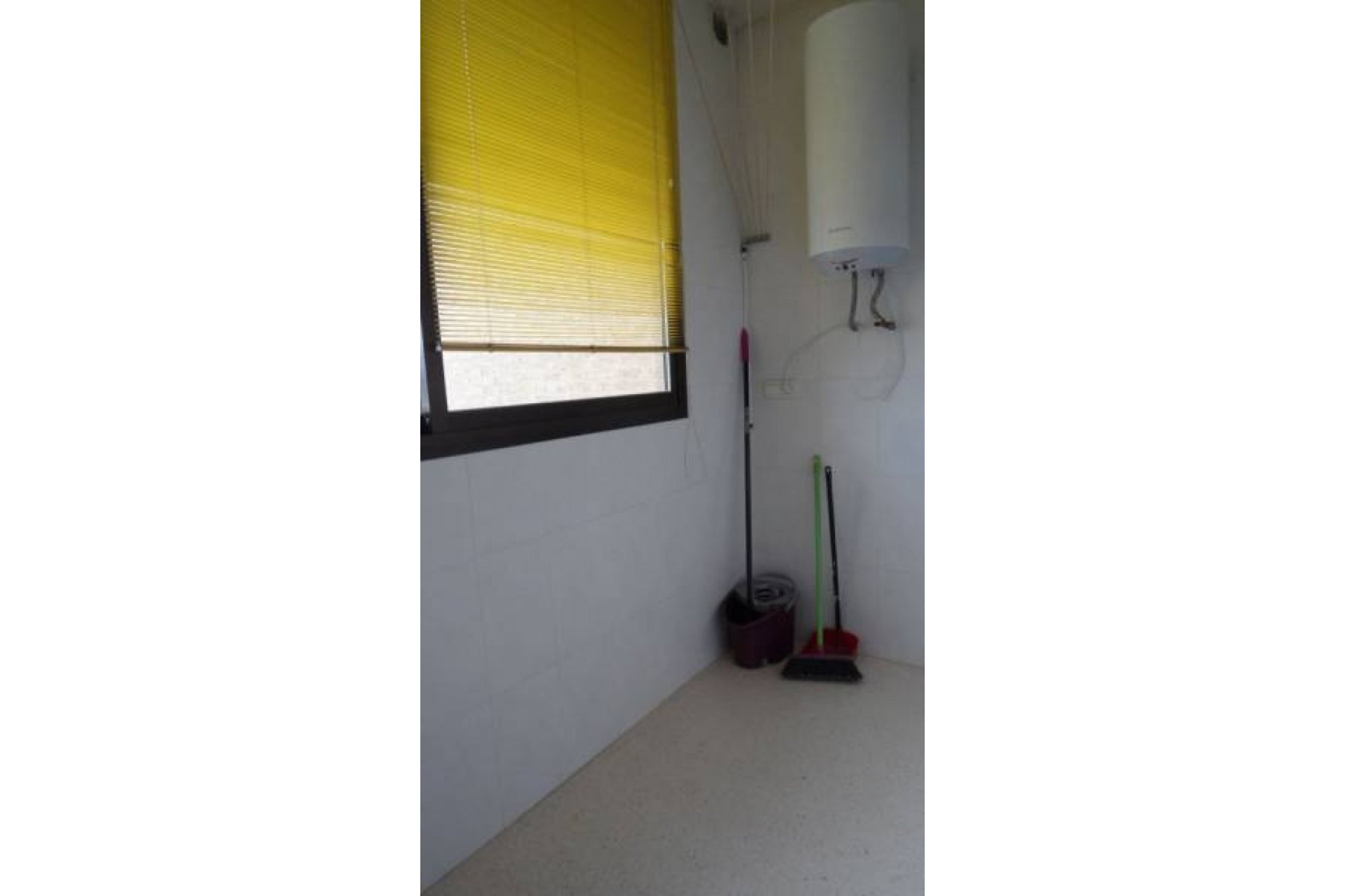 Resale - Apartment -
Benidorm - Poniente