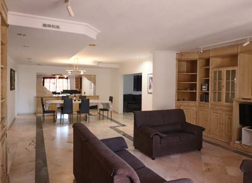 Resale - Apartment -
Benidorm - Poniente