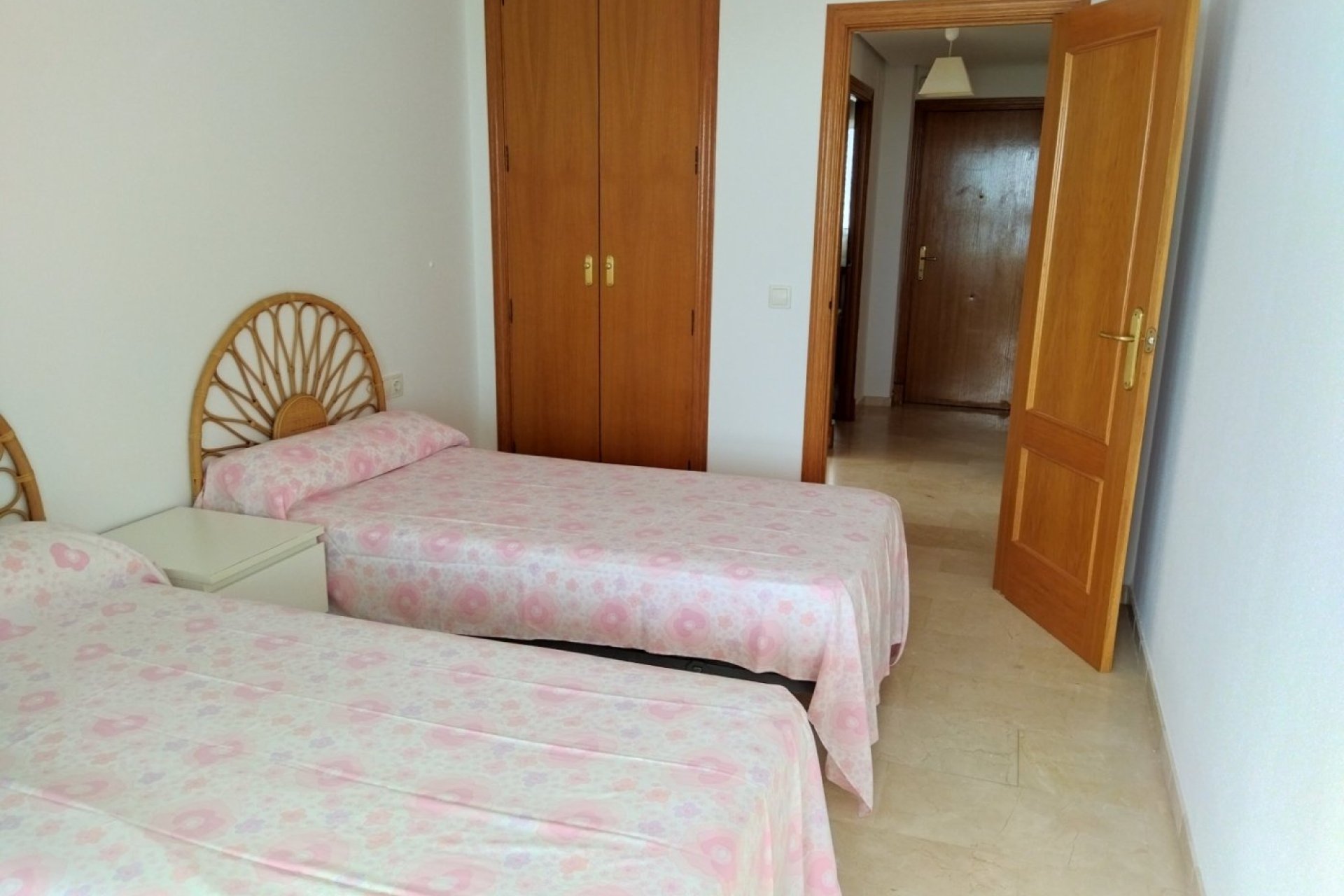 Resale - Apartment -
Benidorm - Rincón de Loix