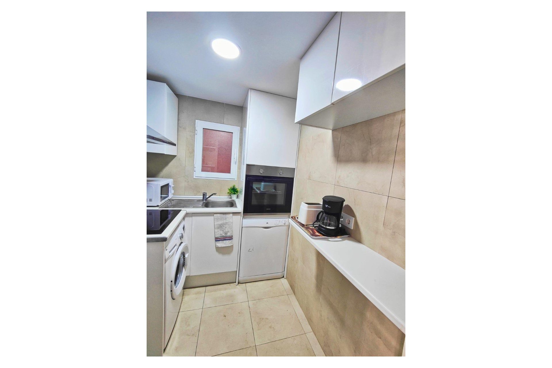 Resale - Apartment -
Benidorm - Rincón de Loix