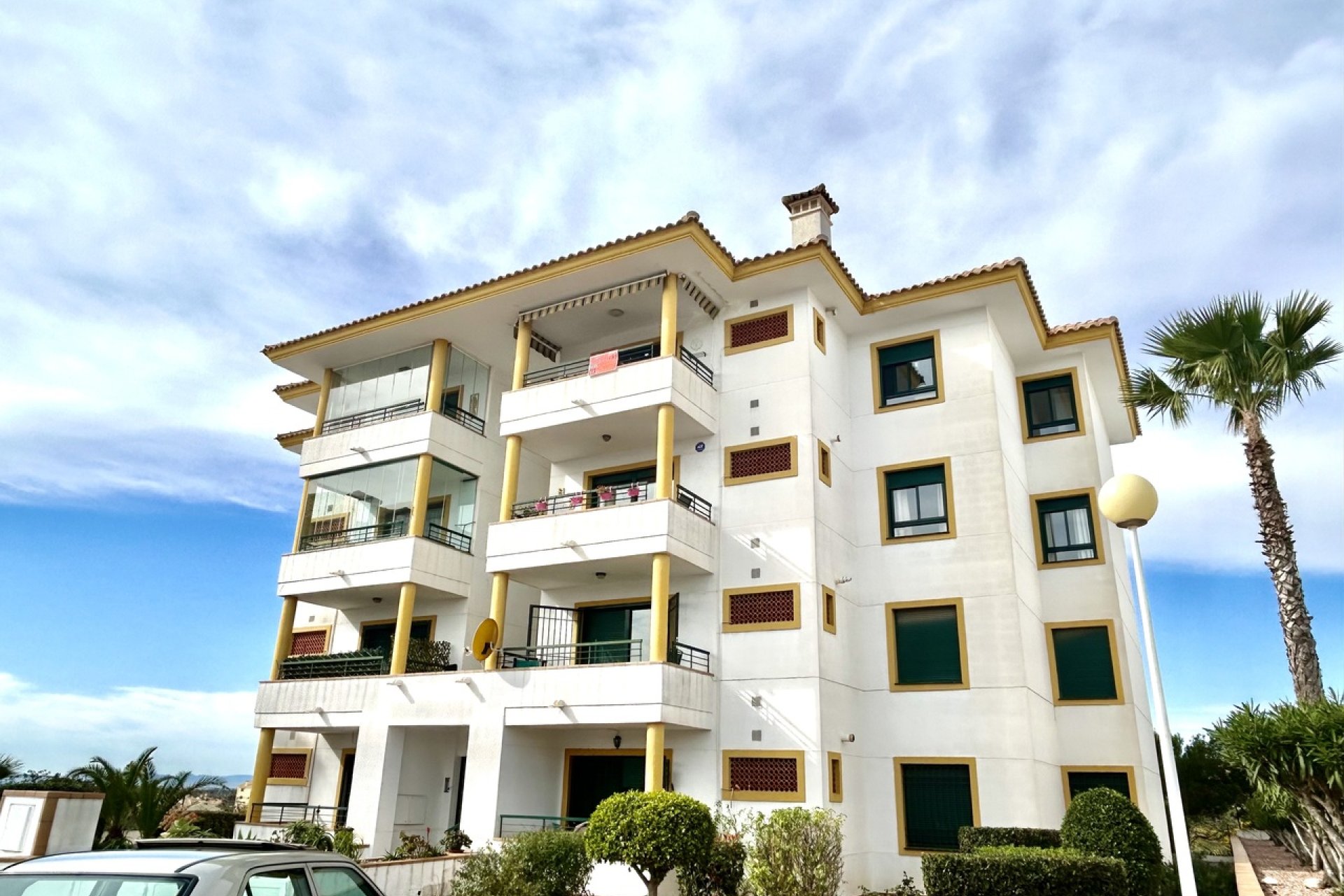 Resale - Apartment -
Campoamor R-5