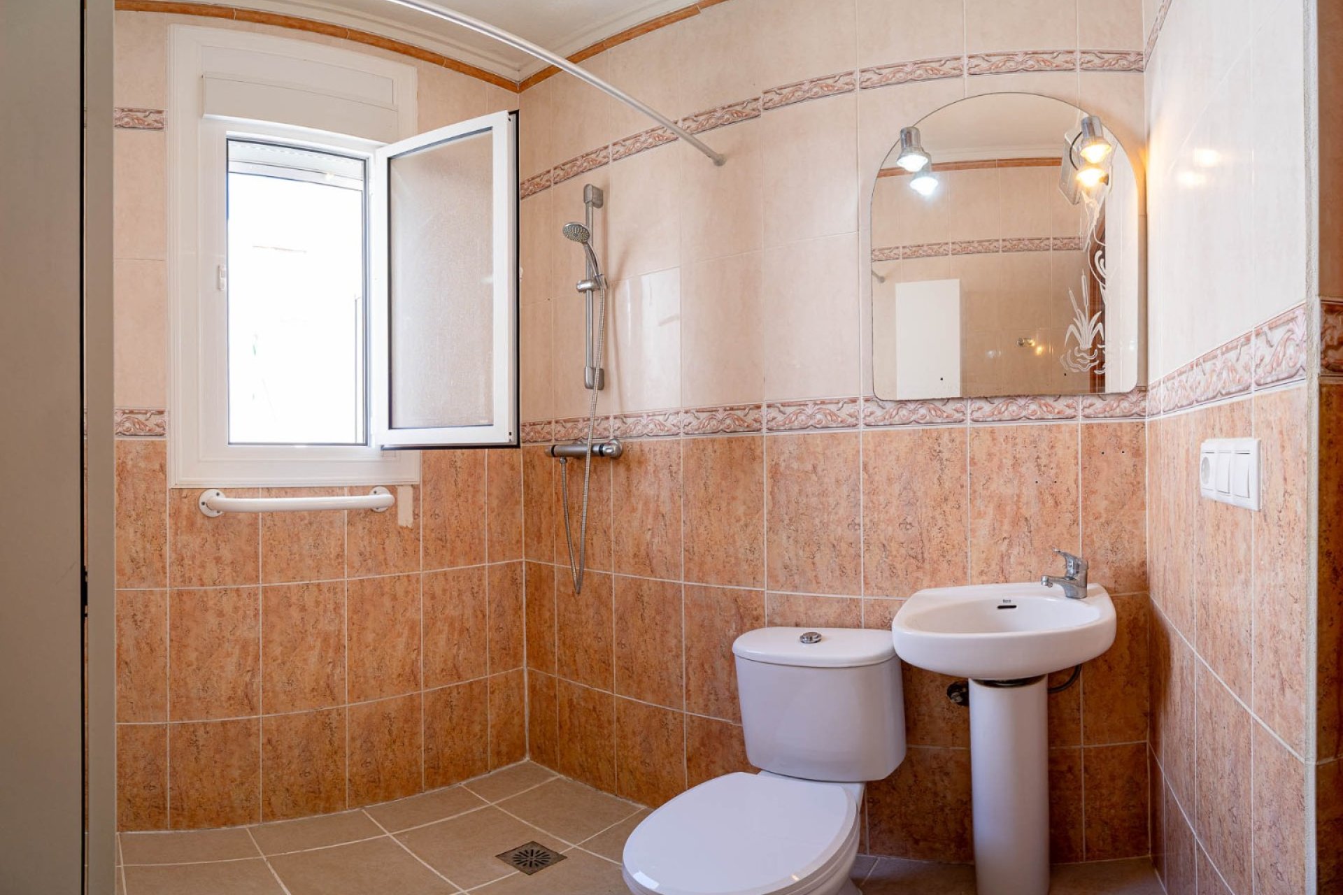Resale - Apartment -
Ciudad Quesada - Cuidad Quesada