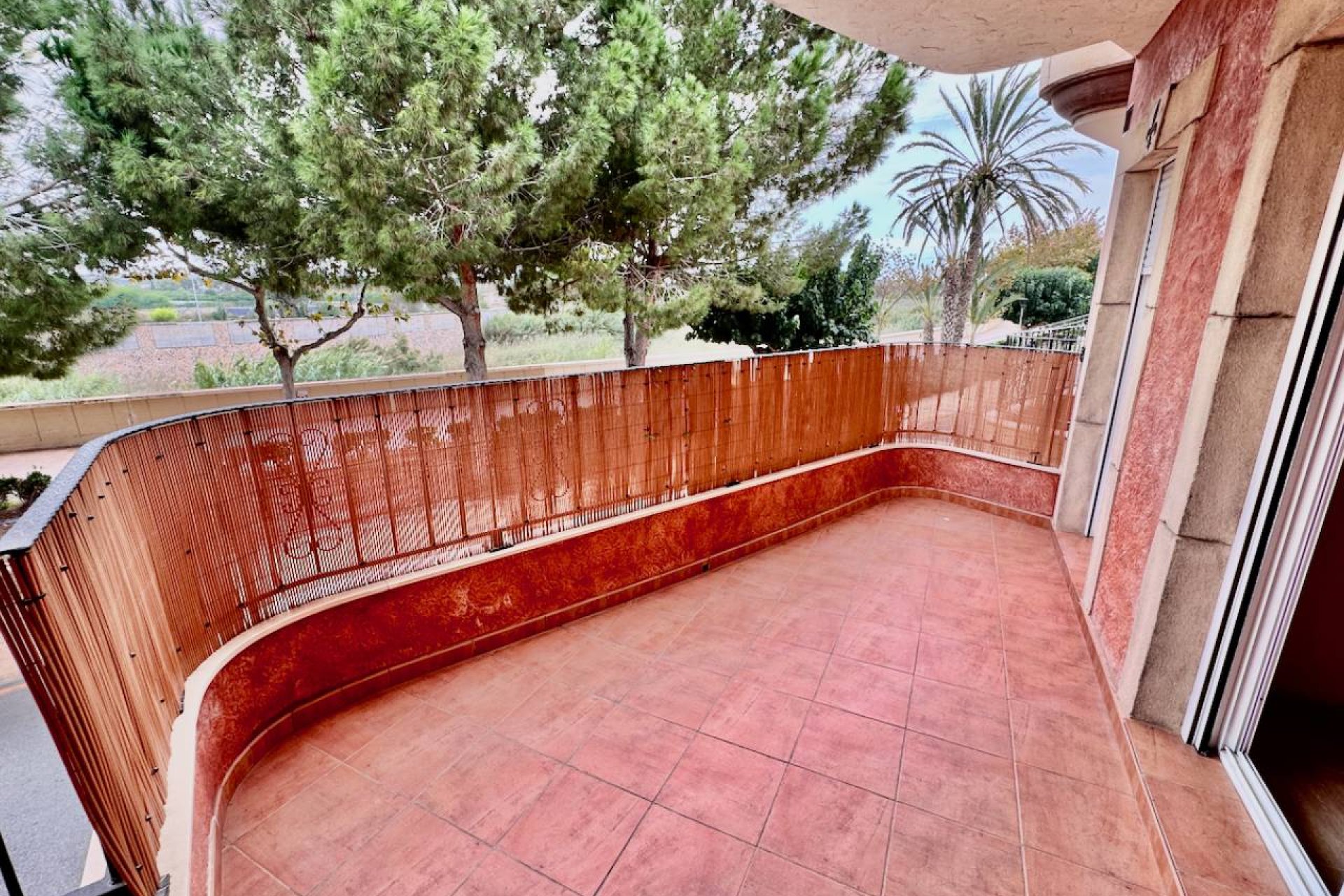 Resale - Apartment -
Formentera del Segura