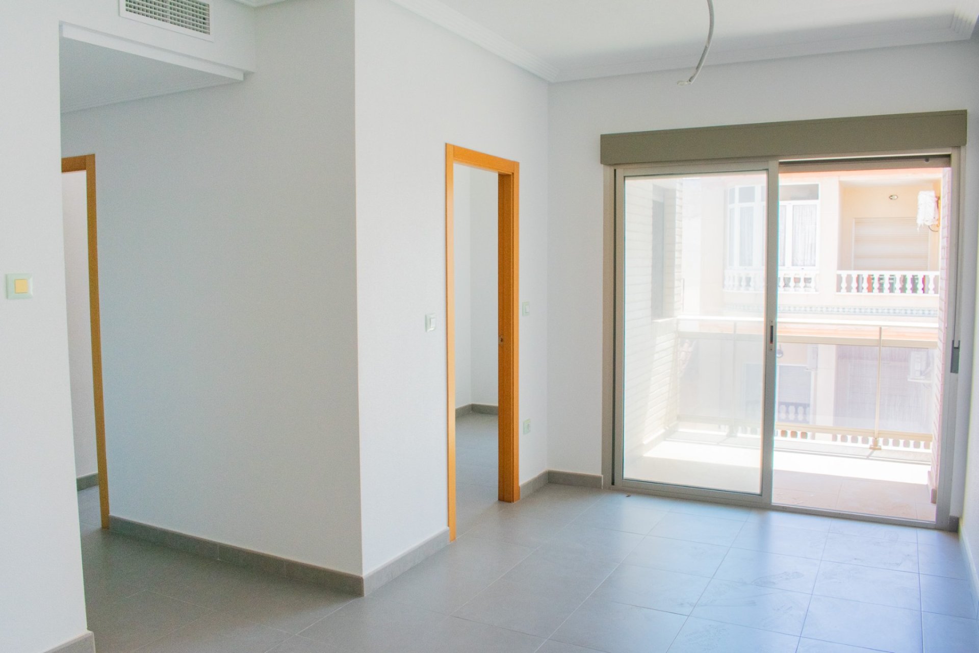 Resale - Apartment -
Guardamar del Segura - Center