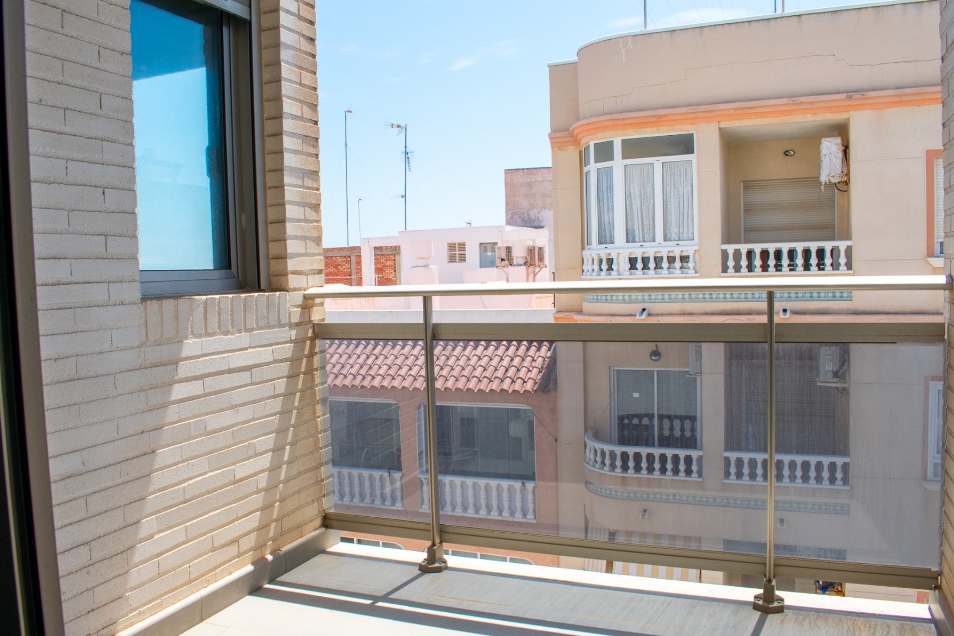 Resale - Apartment -
Guardamar del Segura - Center