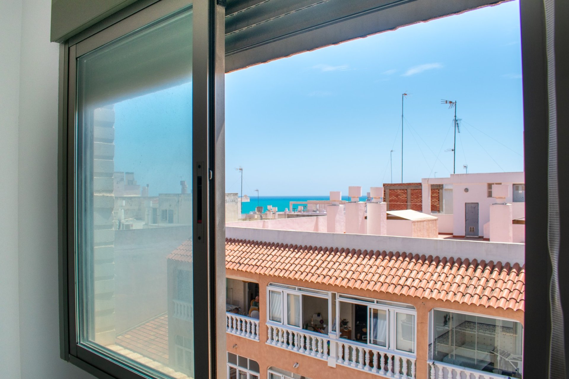 Resale - Apartment -
Guardamar del Segura - Center