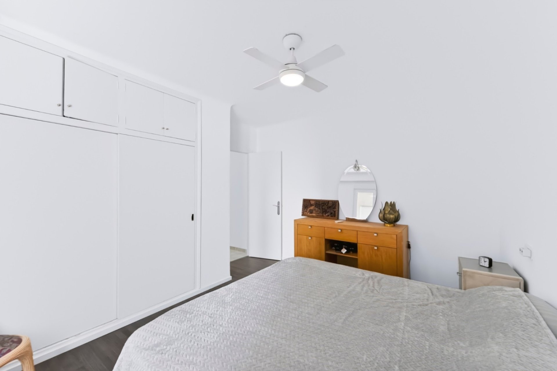 Resale - Apartment -
Guardamar del Segura - Centro