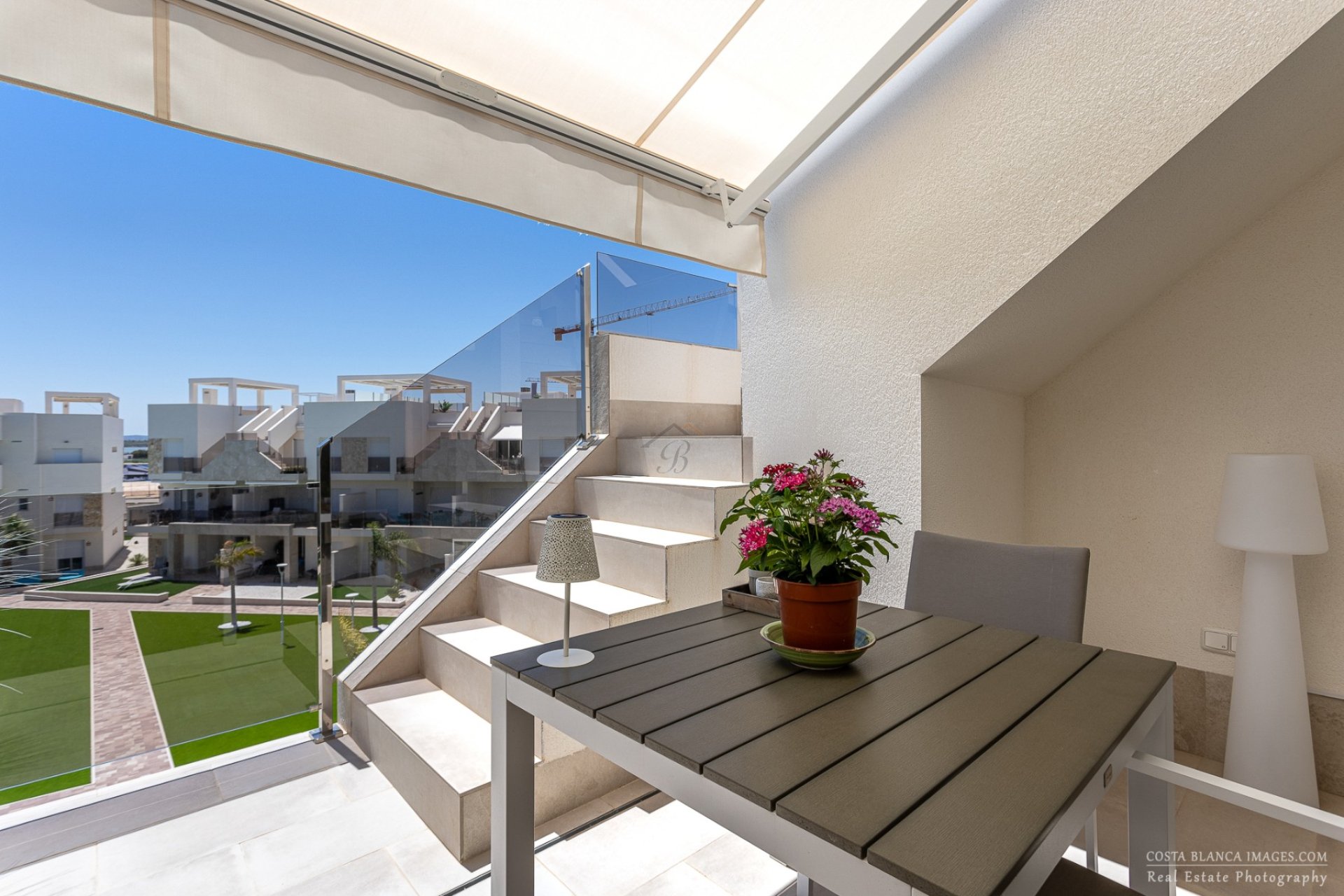 Resale - Apartment -
Guardamar del Segura - El Raso