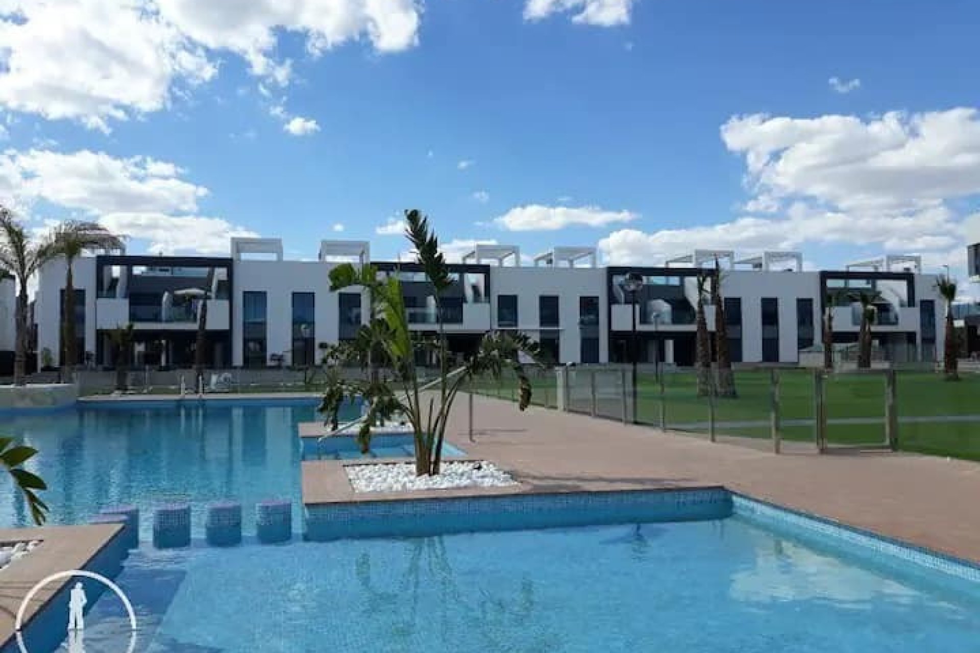 Resale - Apartment -
Guardamar del Segura - El Raso