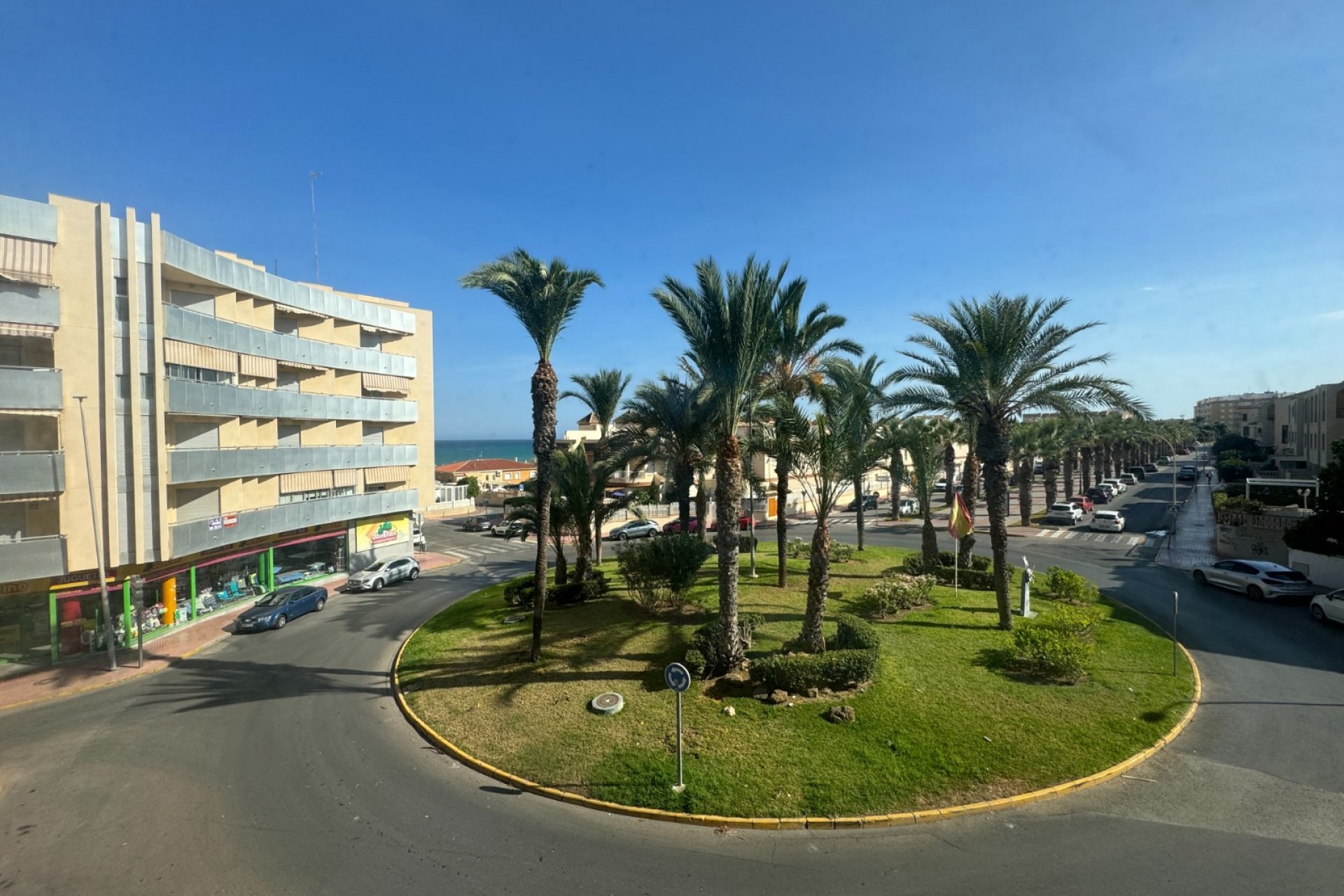 Resale - Apartment -
Guardamar del Segura - Plaza Porticada