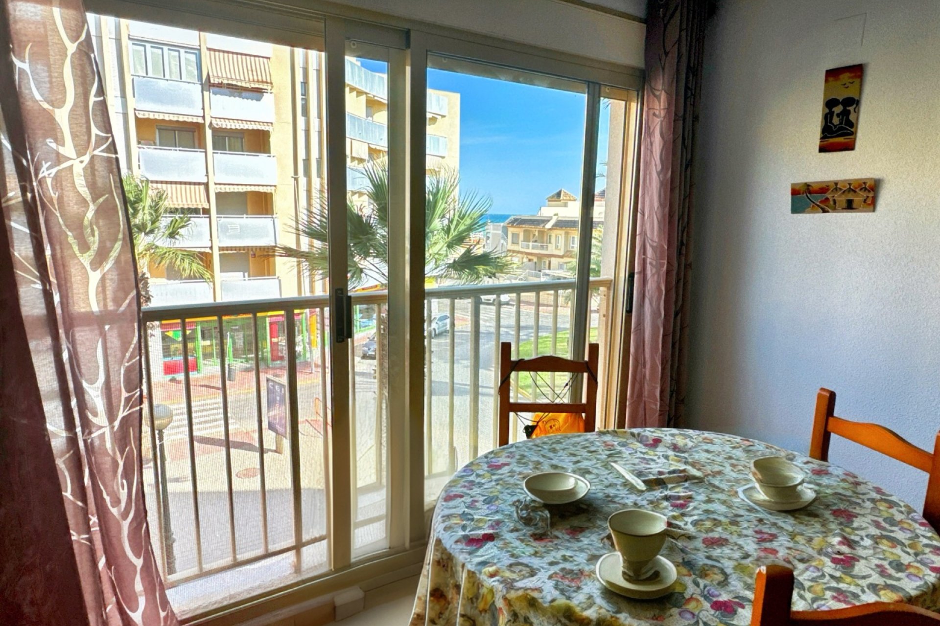 Resale - Apartment -
Guardamar del Segura - Plaza Porticada