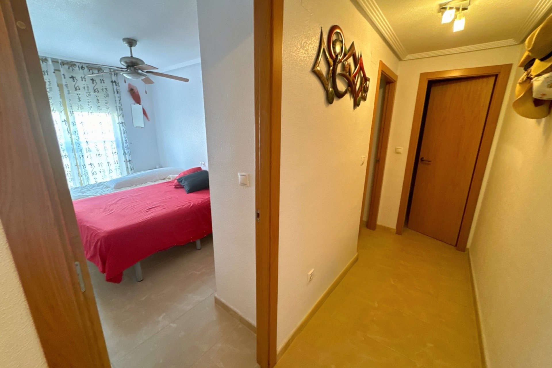 Resale - Apartment -
Guardamar del Segura - Plaza Porticada