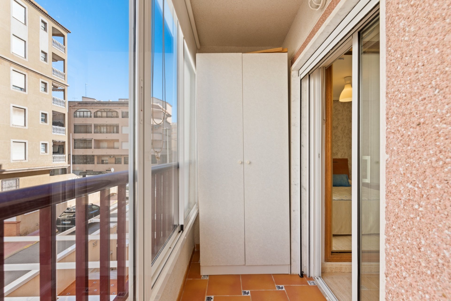 Resale - Apartment -
Guardamar del Segura - Pueblo