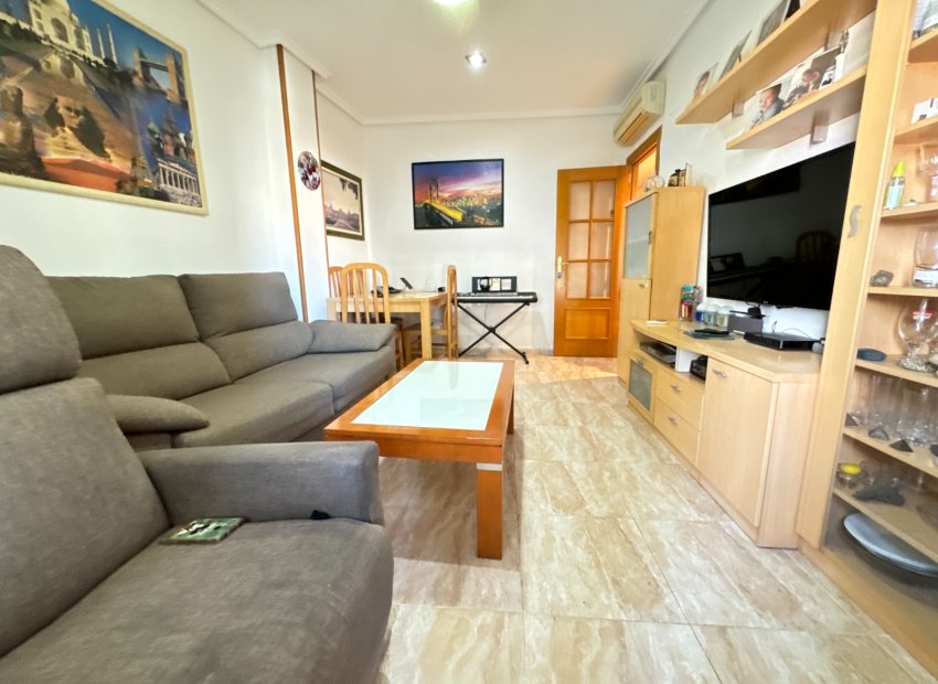 Resale - Apartment -
Guardamar del Segura