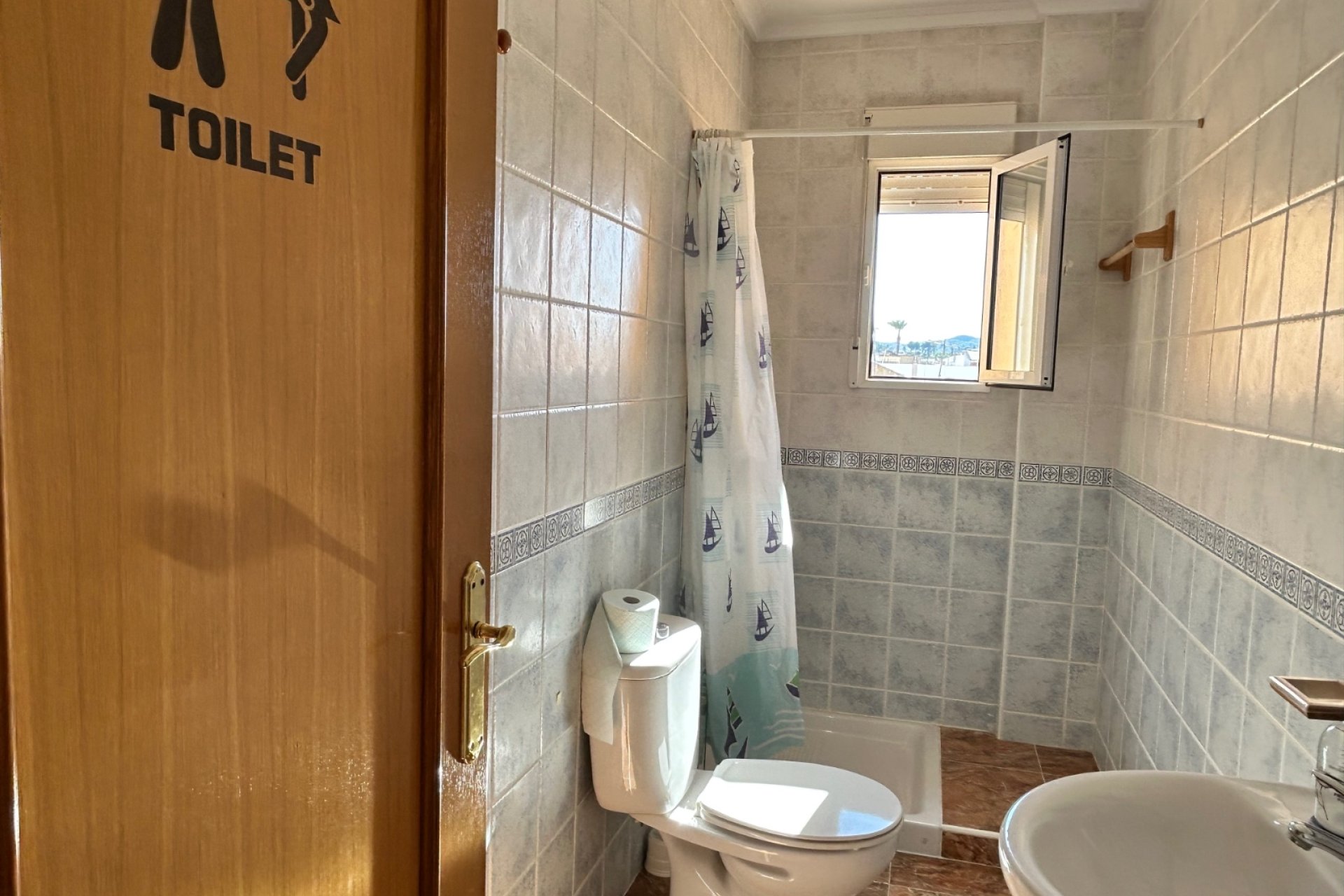 Resale - Apartment -
Jacarilla - pueblo