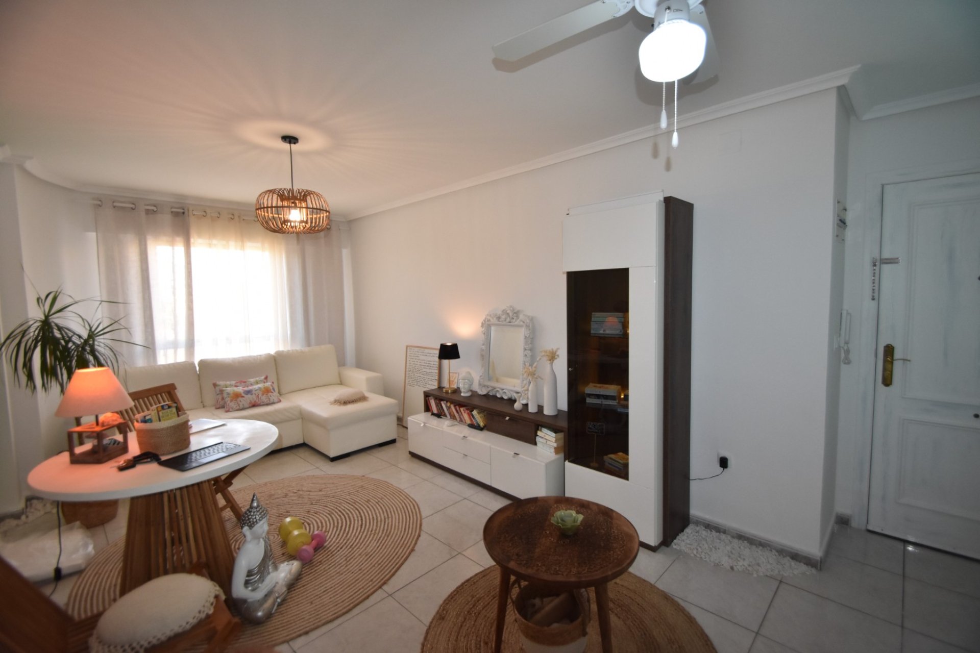 Resale - Apartment -
La Marina - El Pinet