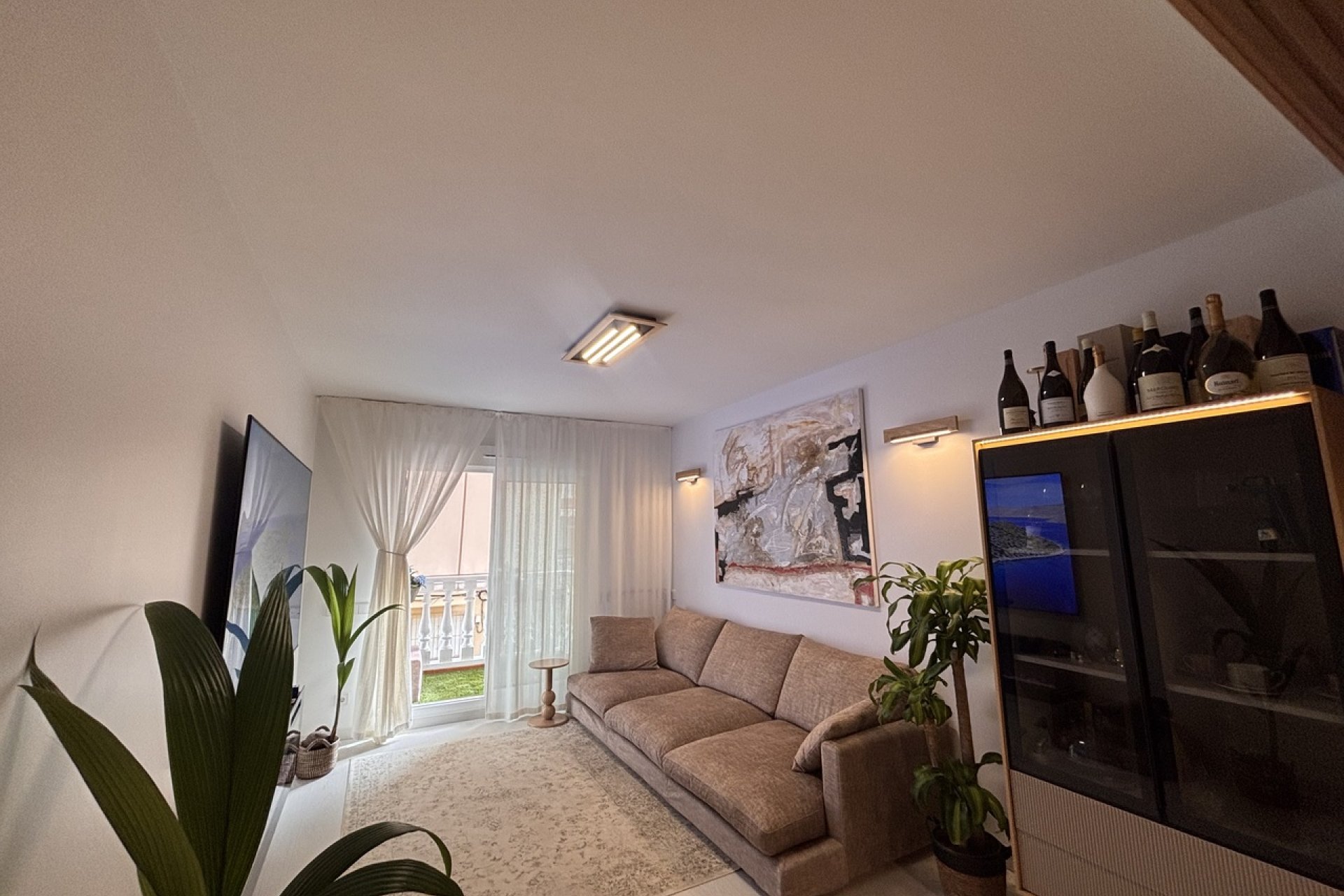 Resale - Apartment -
Lo Pagan
