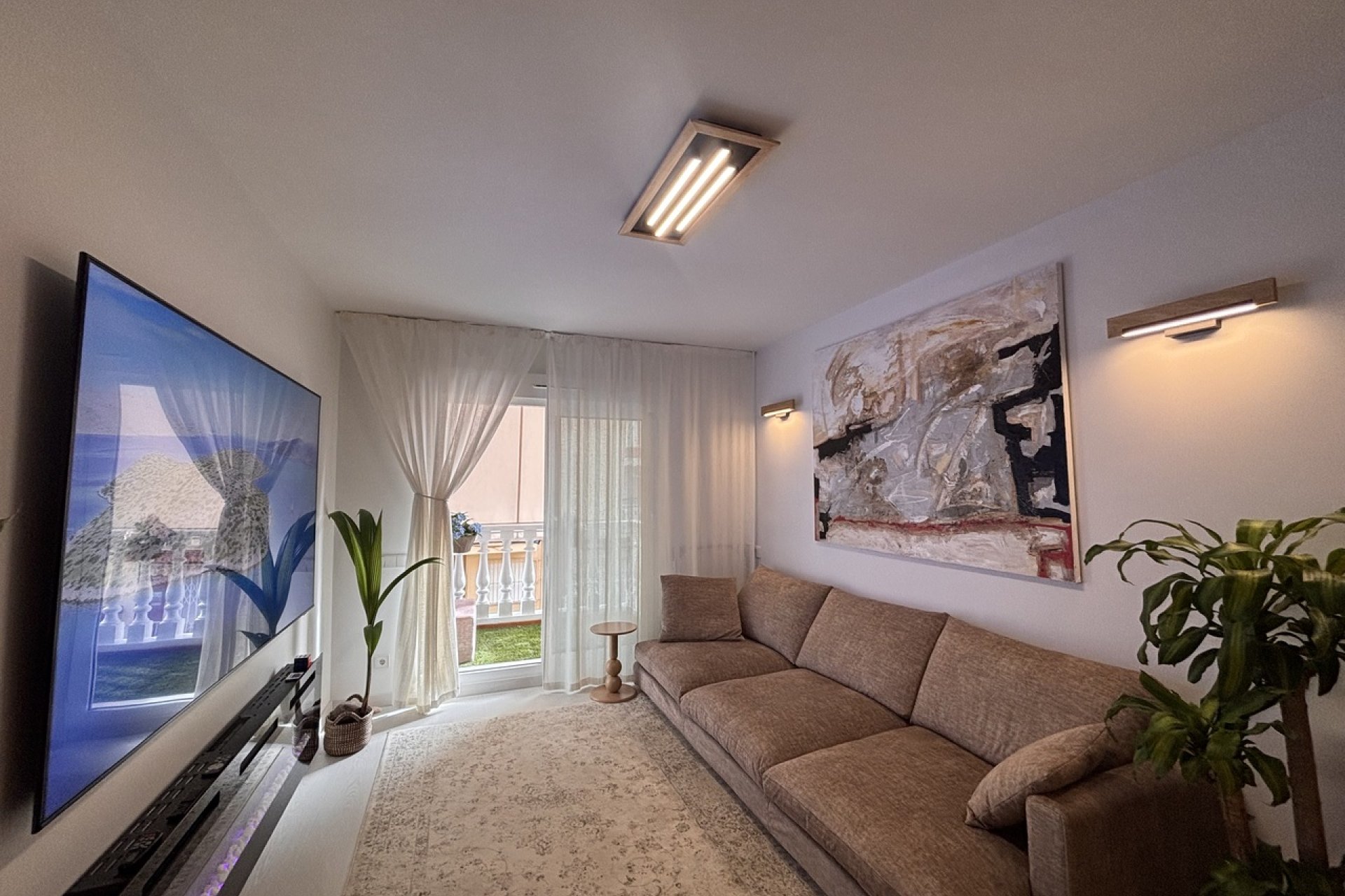 Resale - Apartment -
Lo Pagan
