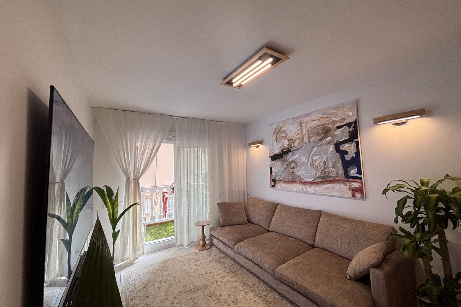 Resale - Apartment -
Lo Pagan