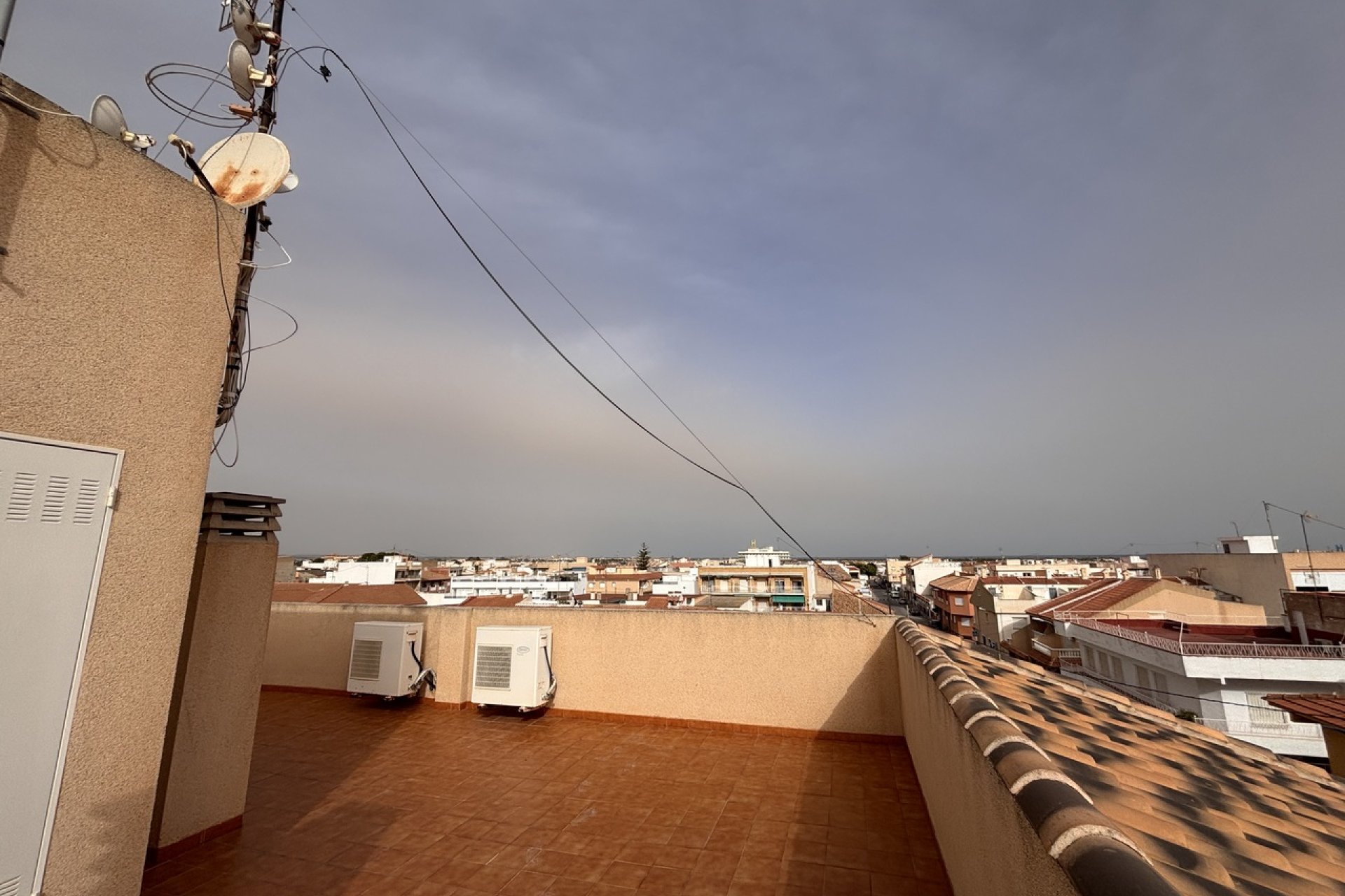Resale - Apartment -
Lo Pagan