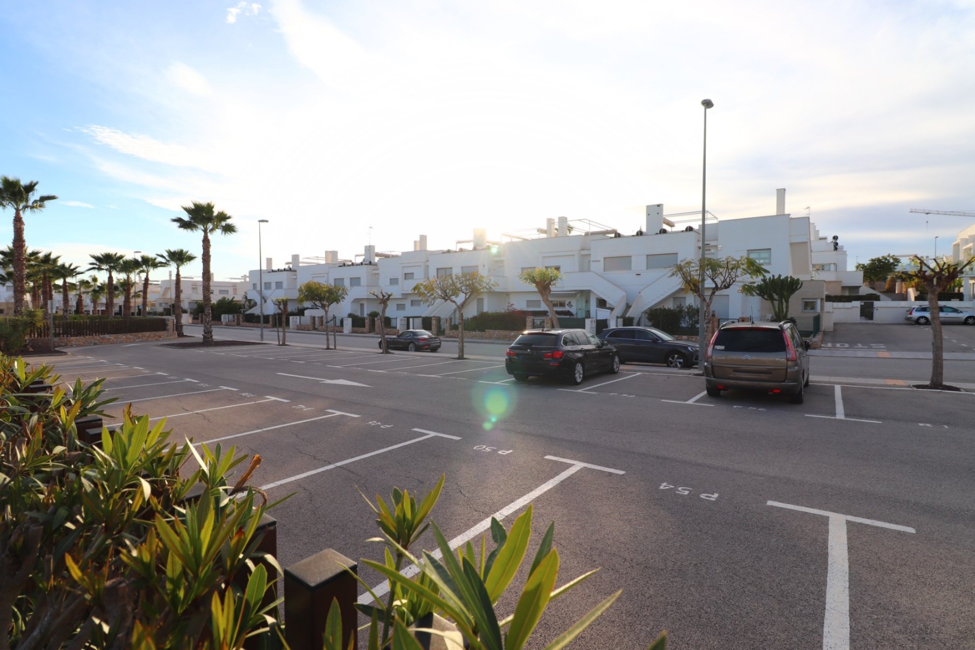 Resale - Apartment -
Los Montesinos - Entre Naranjos / Vistabella Golf