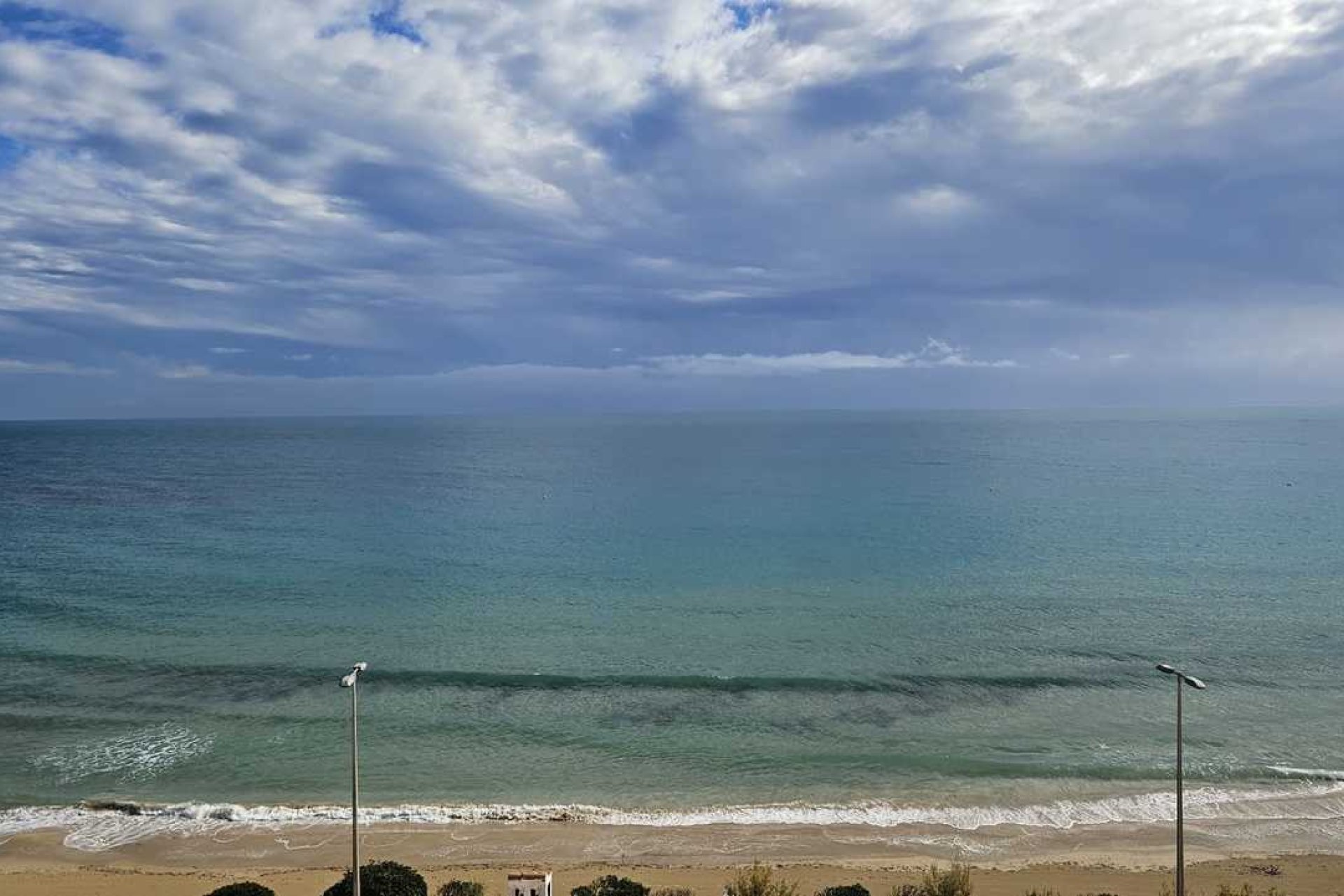 Resale - Apartment -
Mil Palmeras