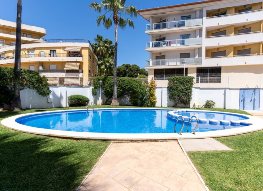 Resale - Apartment -
Moraira