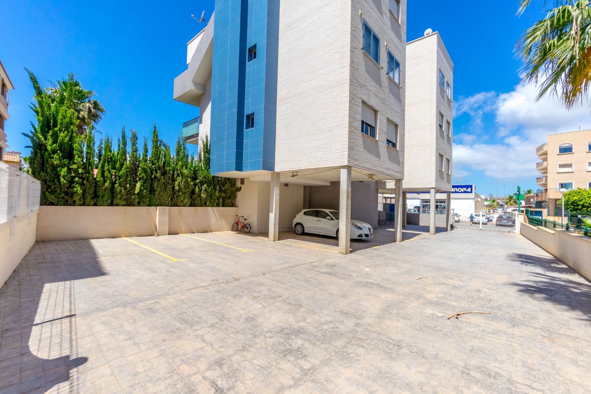 Resale - Apartment -
Orihuela Costa - Aguamarina