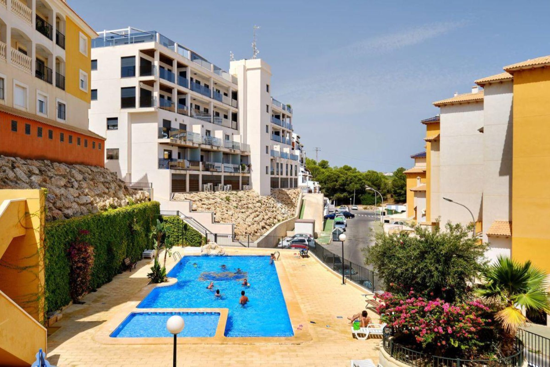 Resale - Apartment -
Orihuela Costa - Campoamor