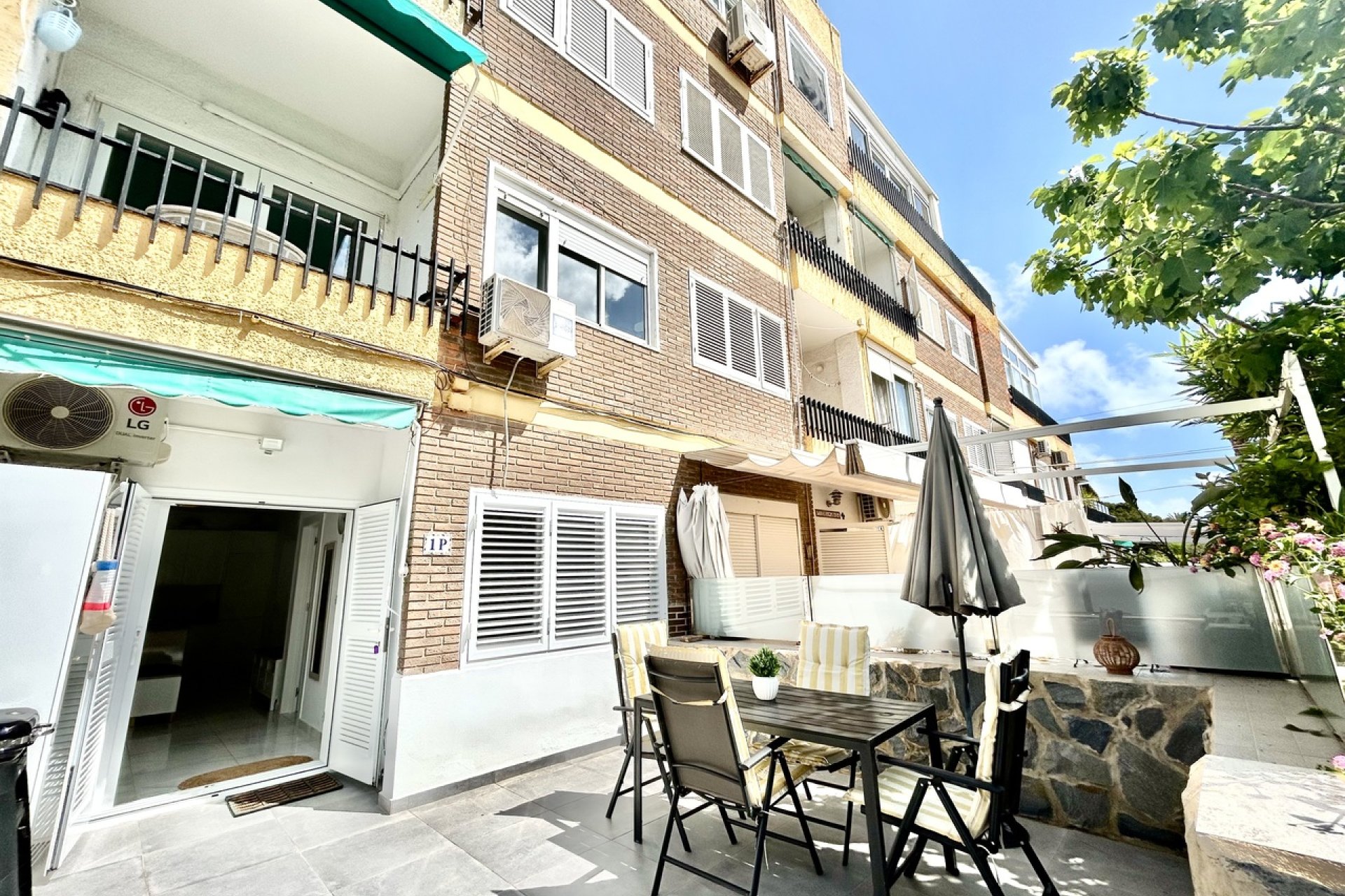 Resale - Apartment -
Orihuela Costa - La Zenia