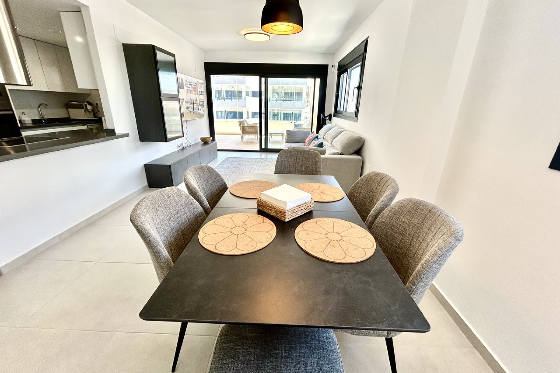 Resale - Apartment -
Orihuela Costa - Los Dolses