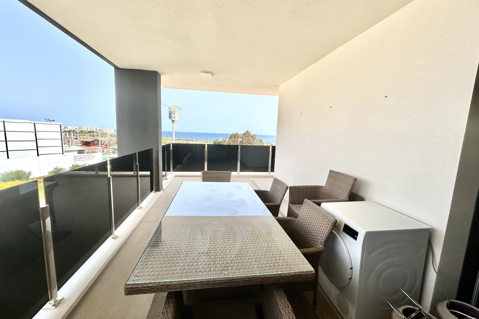 Resale - Apartment -
Orihuela Costa - Playa Flamenca