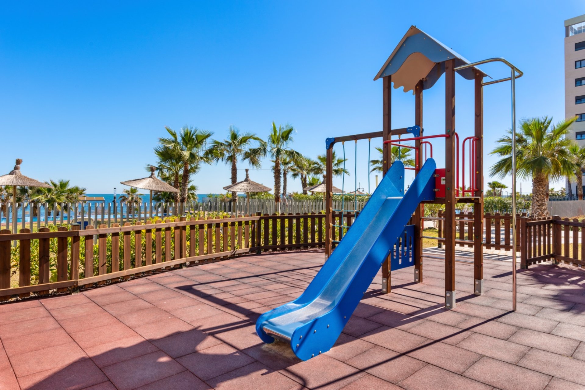 Resale - Apartment -
Orihuela Costa - Punta Prima