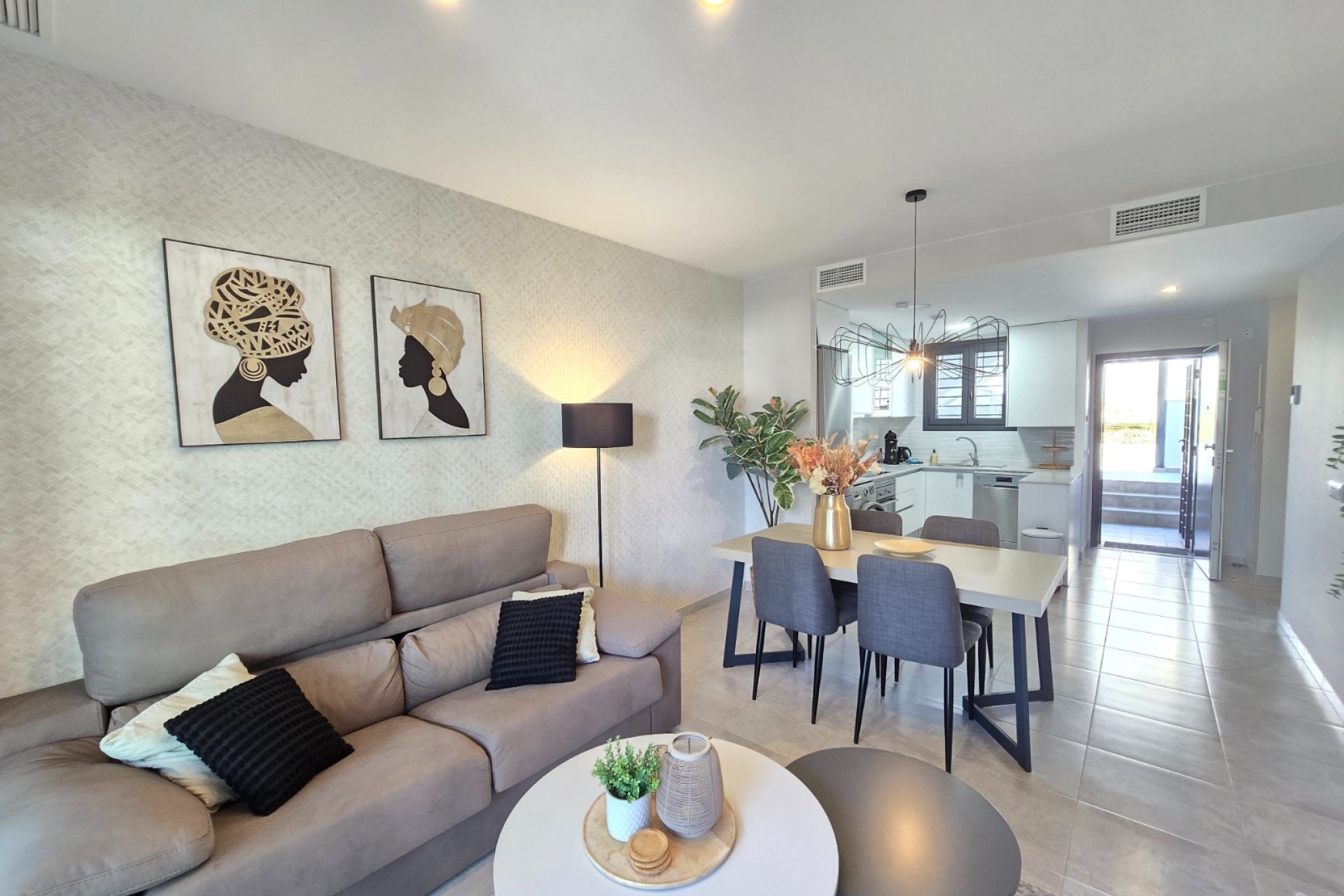 Resale - Apartment -
Orihuela Costa - Villamartín *