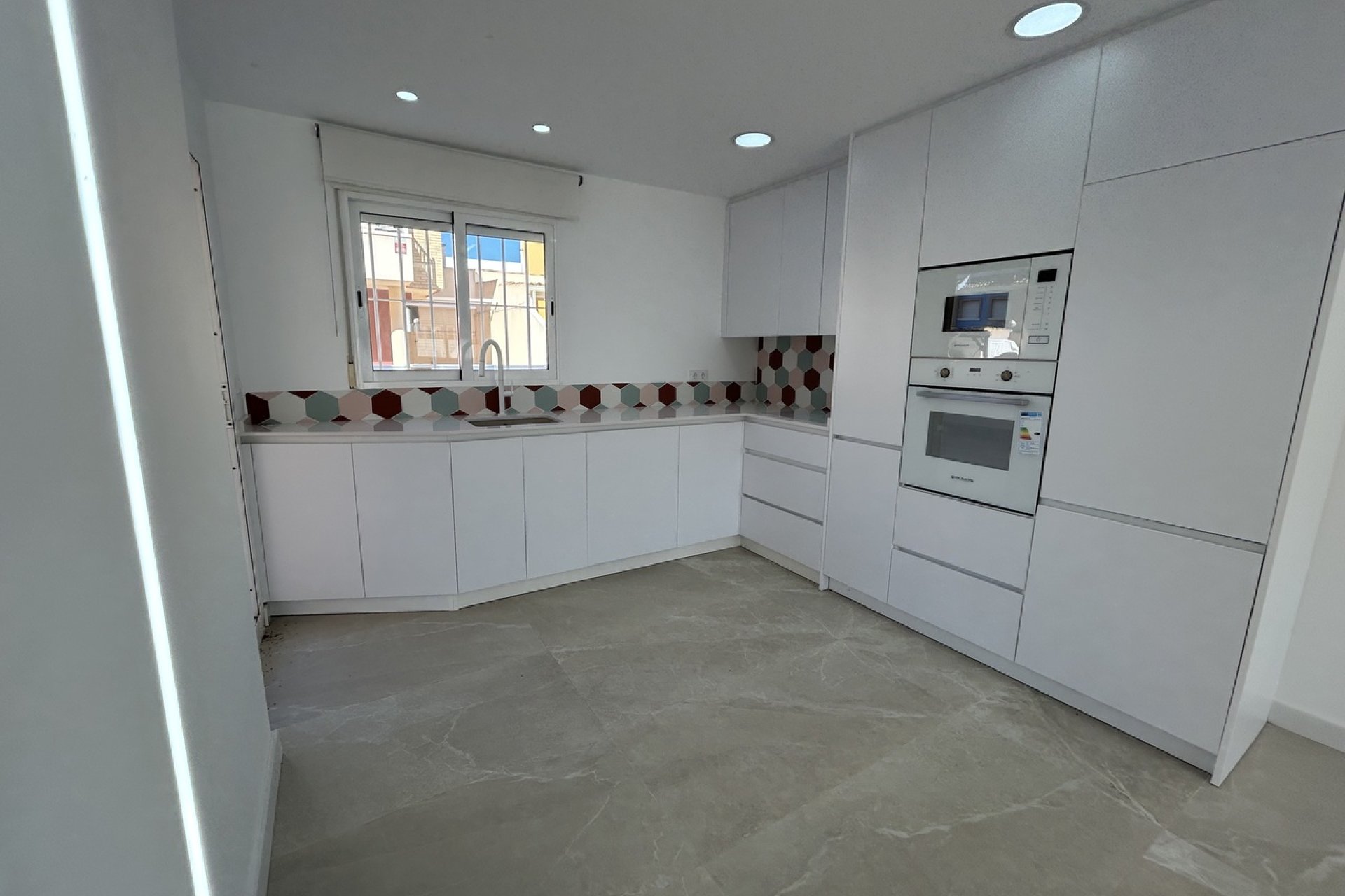 Resale - Apartment -
Pilar de la Horadada