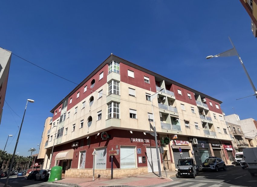 Resale - Apartment -
Rojales