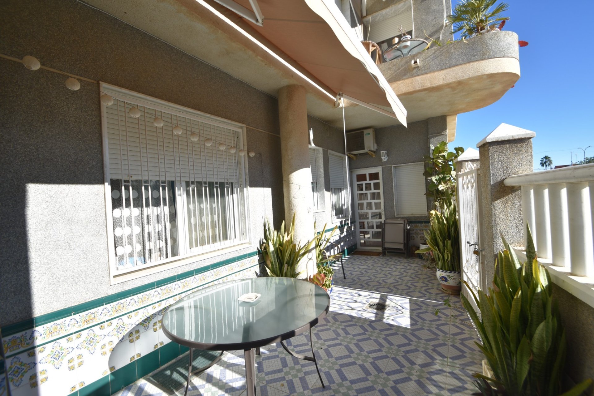 Resale - Apartment -
Rojales