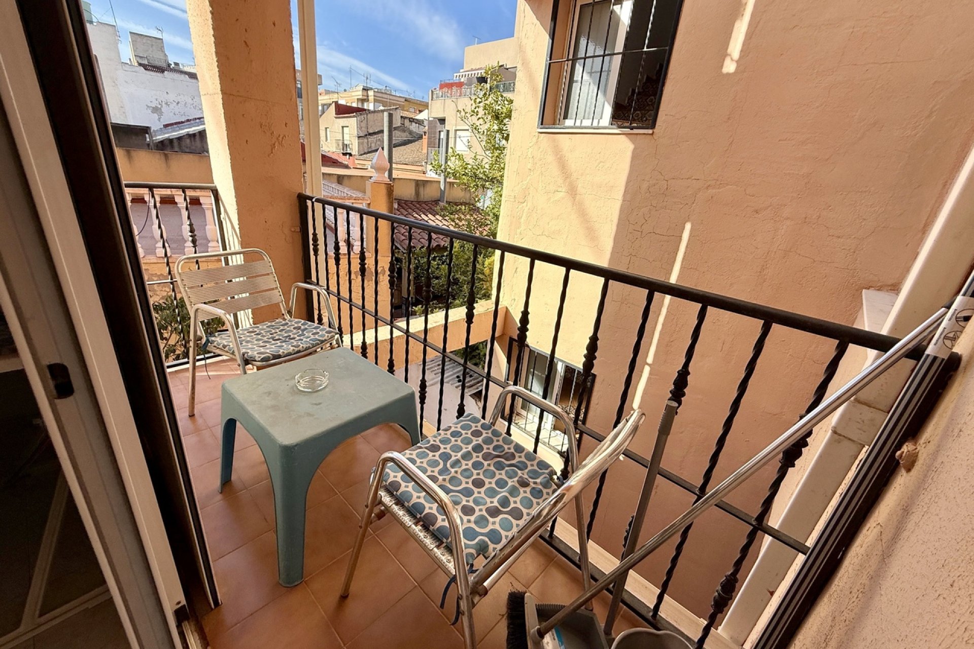 Resale - Apartment -
San Miguel de Salinas