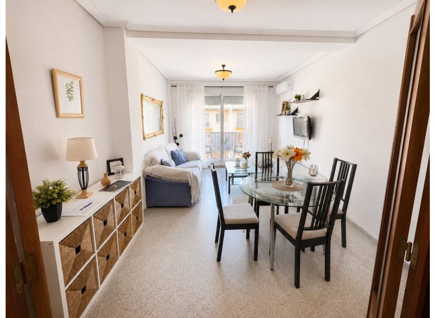 Resale - Apartment -
San Miguel de Salinas