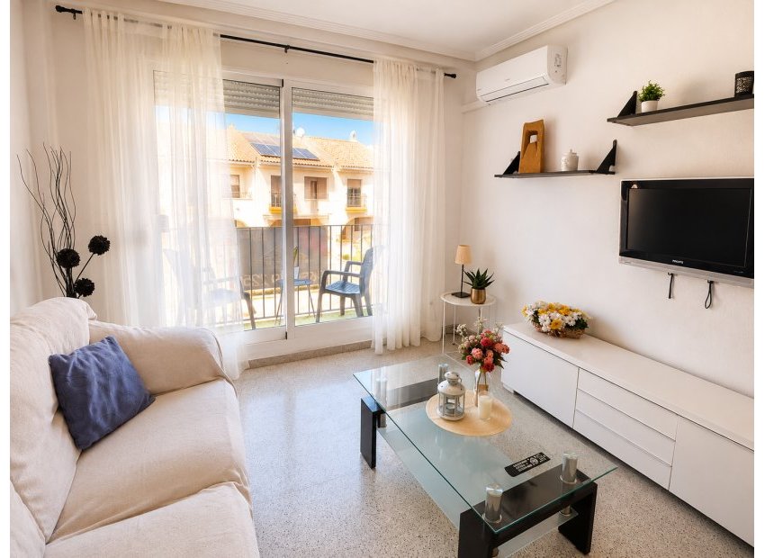 Resale - Apartment -
San Miguel de Salinas